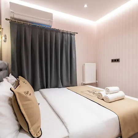 Plus Suite Istanbul מלון *