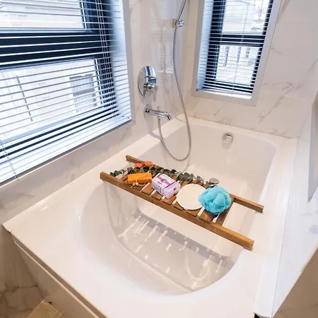 Plus Suite Istanbul איסטמבול